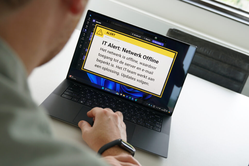 Cybersecurity alert - corporate screensver - NL